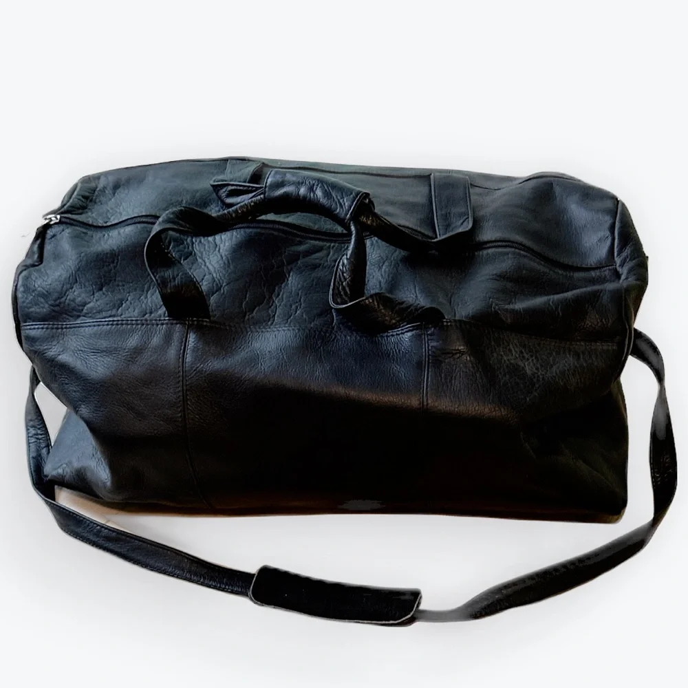 Minimalist Travel Vacation Black Leather Colombian Weekender Unisex Duffel Bag